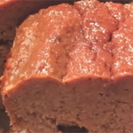 glutenvrije kruidcake met rode bieten