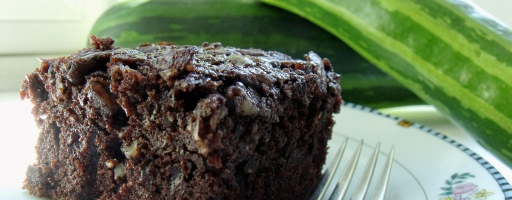 Suikerarme courgette chocolade cake