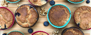 Vegan muffins met blauwe bessen en walnoten