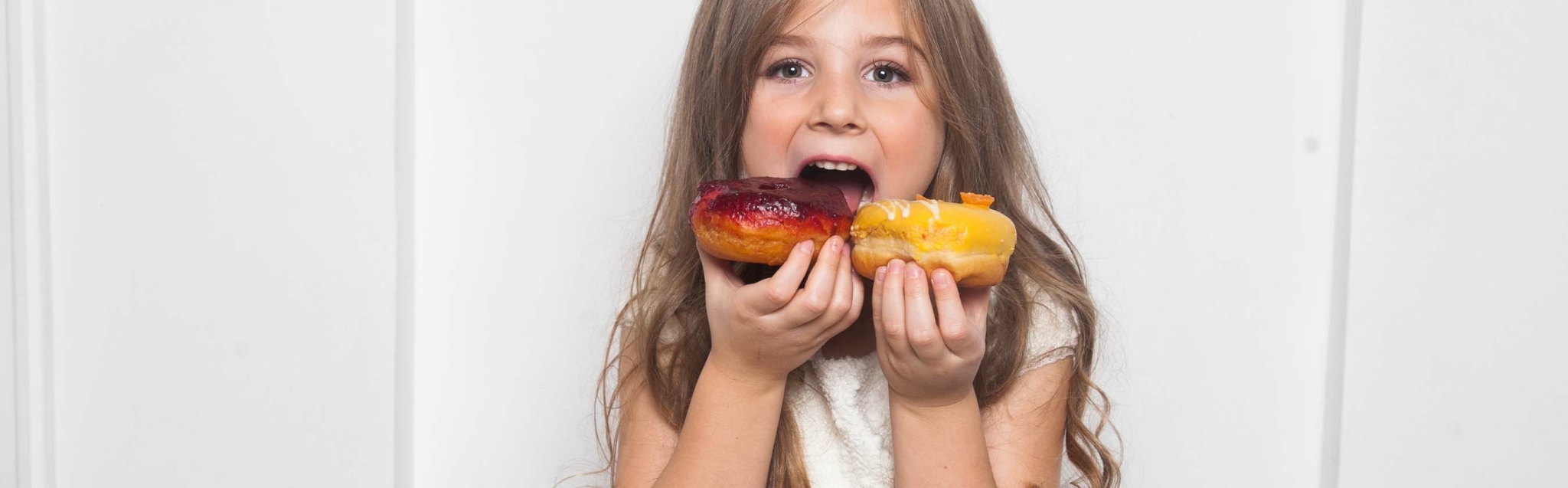 Hoeveel suiker per dag mag je eten en hoe bereken je dat? Sukrin Hoeveel suiker per dag mag je eten en hoe bereken je dat? Sukrin